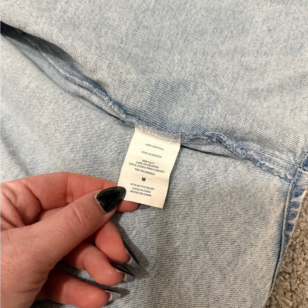 Vylette Ruffled Denim Button-Up - Picture 3 of 4